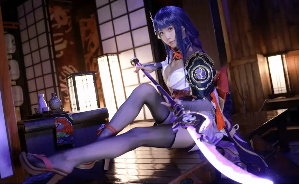 水淼aqua雷电将军cos图片