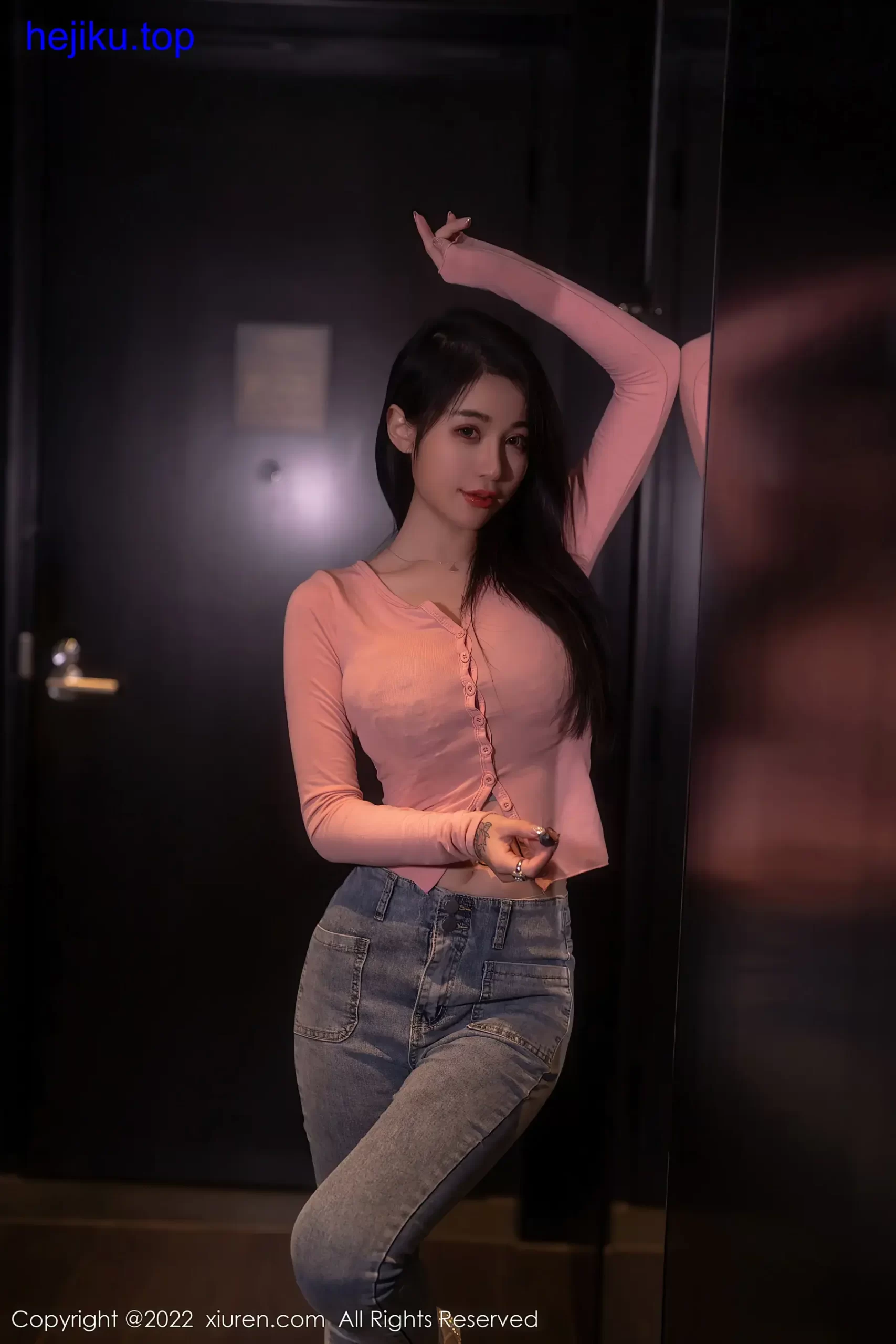 秀人网美七mia高清图片